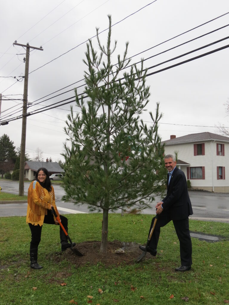 Chief and Mayor Tree Planting
